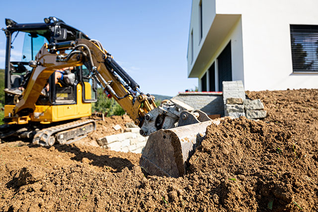 Bagger- u. Erdarbeiten