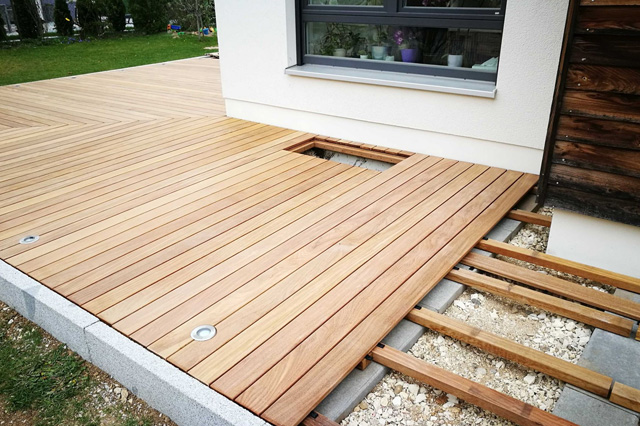 Terrasse mit Garapa Terrassendiele